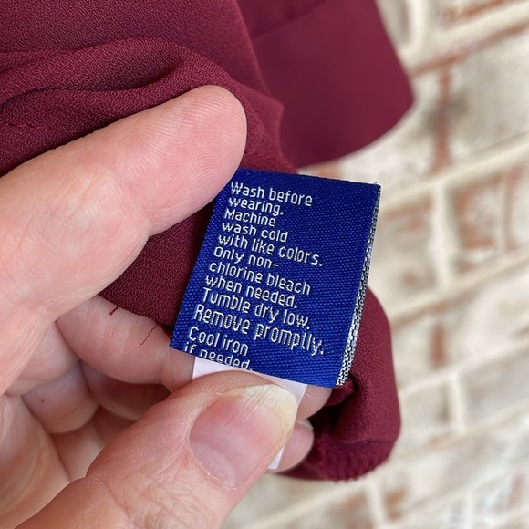 Apt. 9 Women's Burgundy Blouse - Picture 10 of 12
